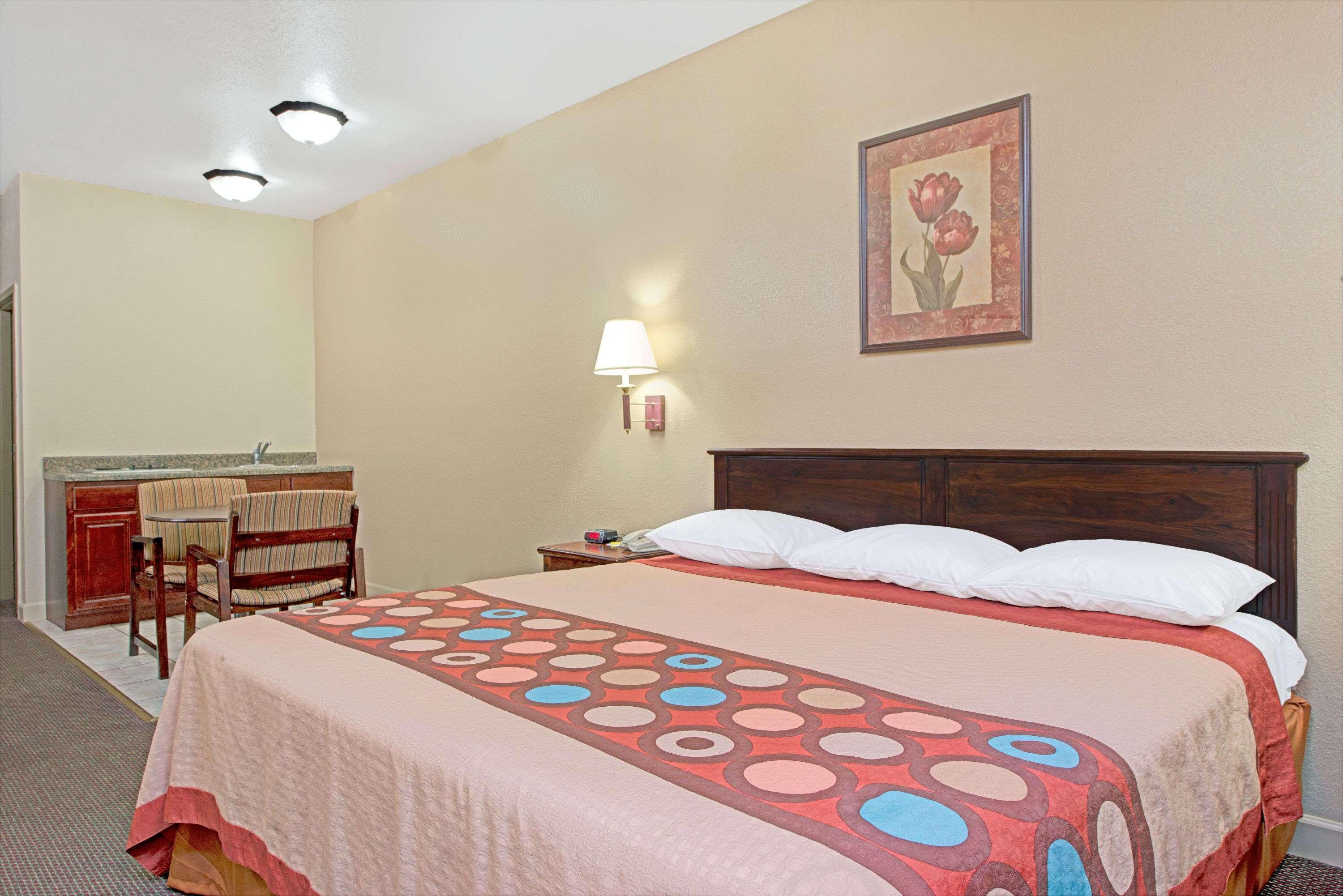 Hotel Super 8 By Wyndham St. Louis Airport Woodson Terrace Zewnętrze zdjęcie
