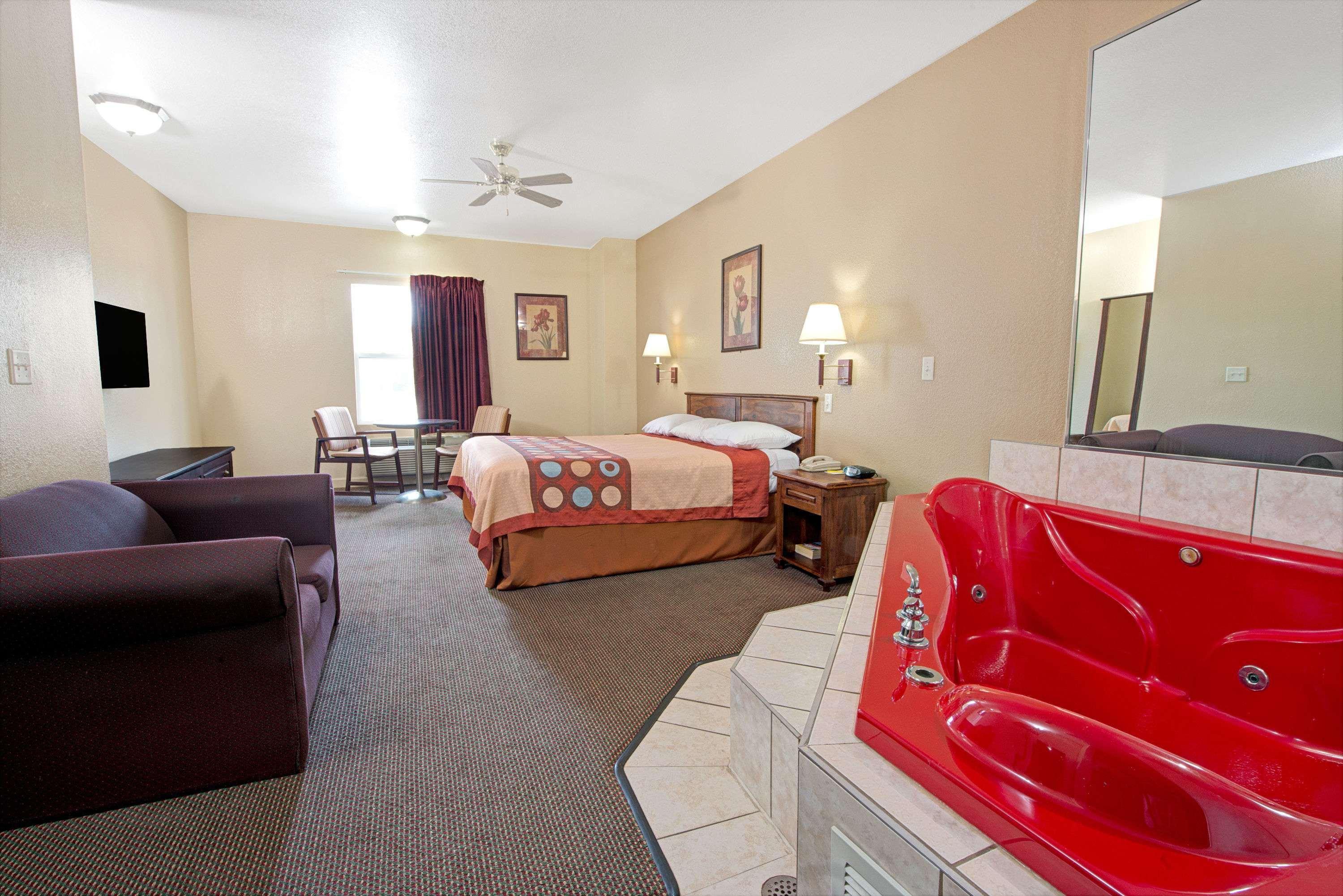 Hotel Super 8 By Wyndham St. Louis Airport Woodson Terrace Zewnętrze zdjęcie