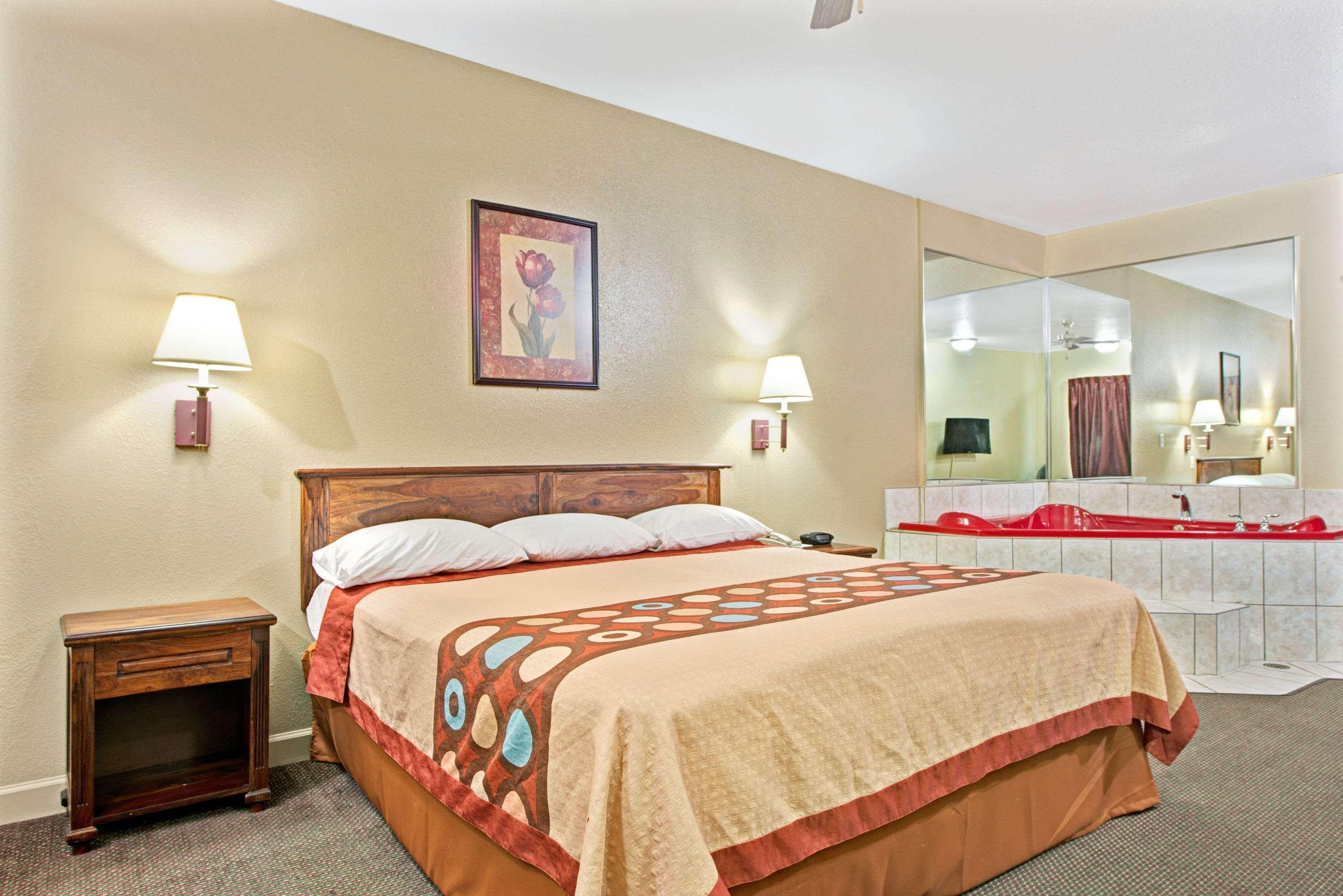 Hotel Super 8 By Wyndham St. Louis Airport Woodson Terrace Zewnętrze zdjęcie